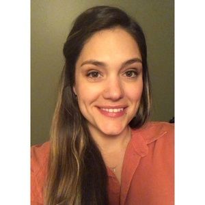 Meet your Posher, Caroline